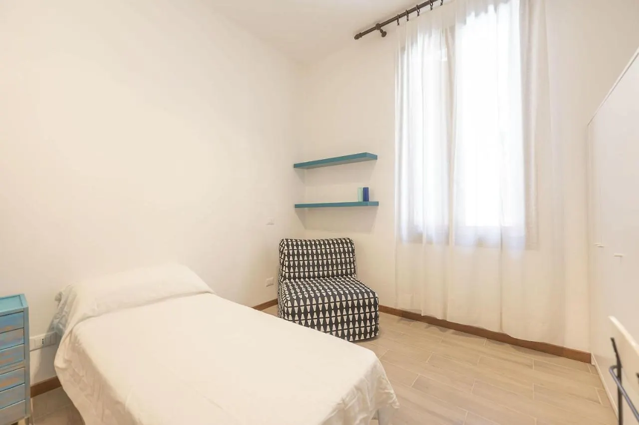 Apartamento Arte E Cinema - 10 Min Da Venezia Mestre 0*,  Italia